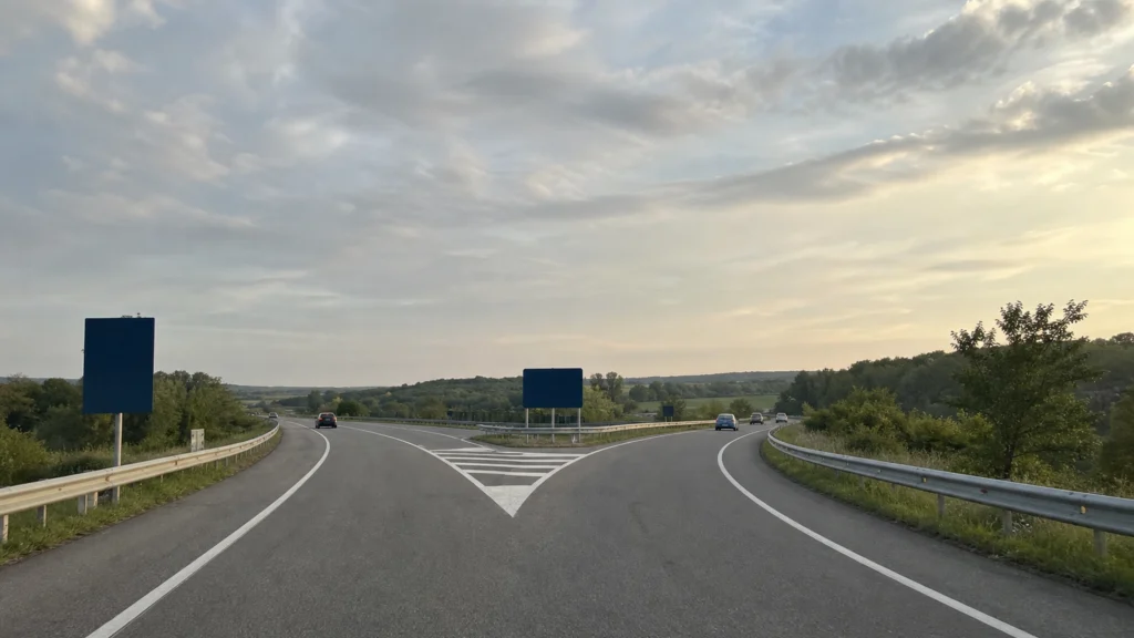Illustration éditoriale pour l’article « Comprendre la bifurcation et la jonction d'autoroute »